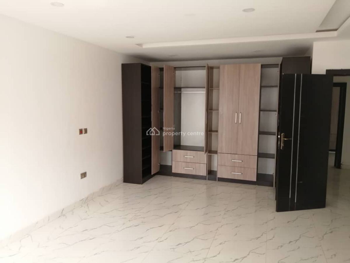 4 Bedlroom Terrace House with Bq, Osera Estate, Osapa, Lekki, Lagos, Terraced Duplex for Sale