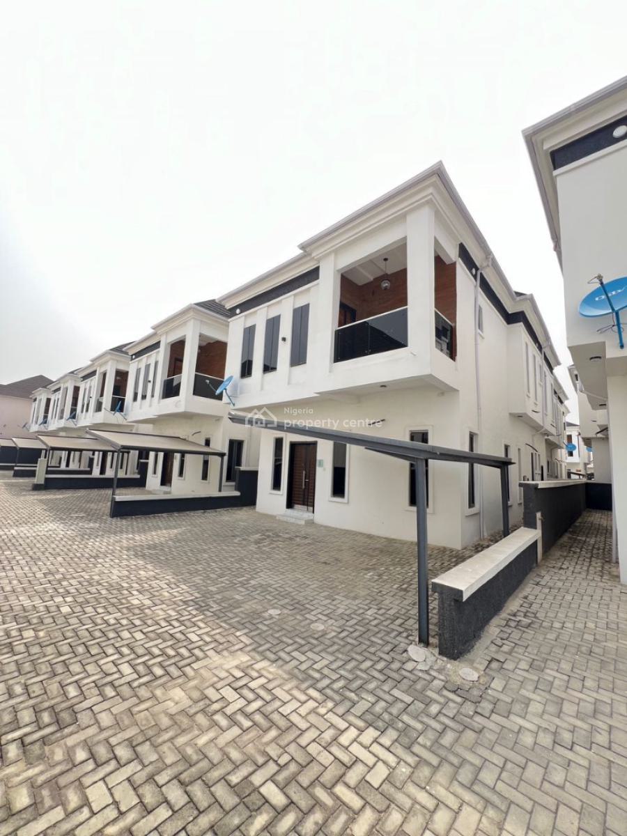 Spacious 4-bedroom Semi-detached Duplex with Bq in a Secure Estate, Orchid Road, Lekki, Lagos, Semi-detached Duplex for Rent
