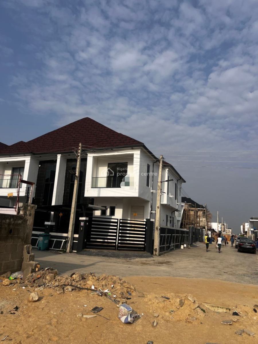 Spacious 4-bedroom Semi-detached Duplex with Bq in a Secure Estate, Ajah, Lagos, Semi-detached Duplex for Rent