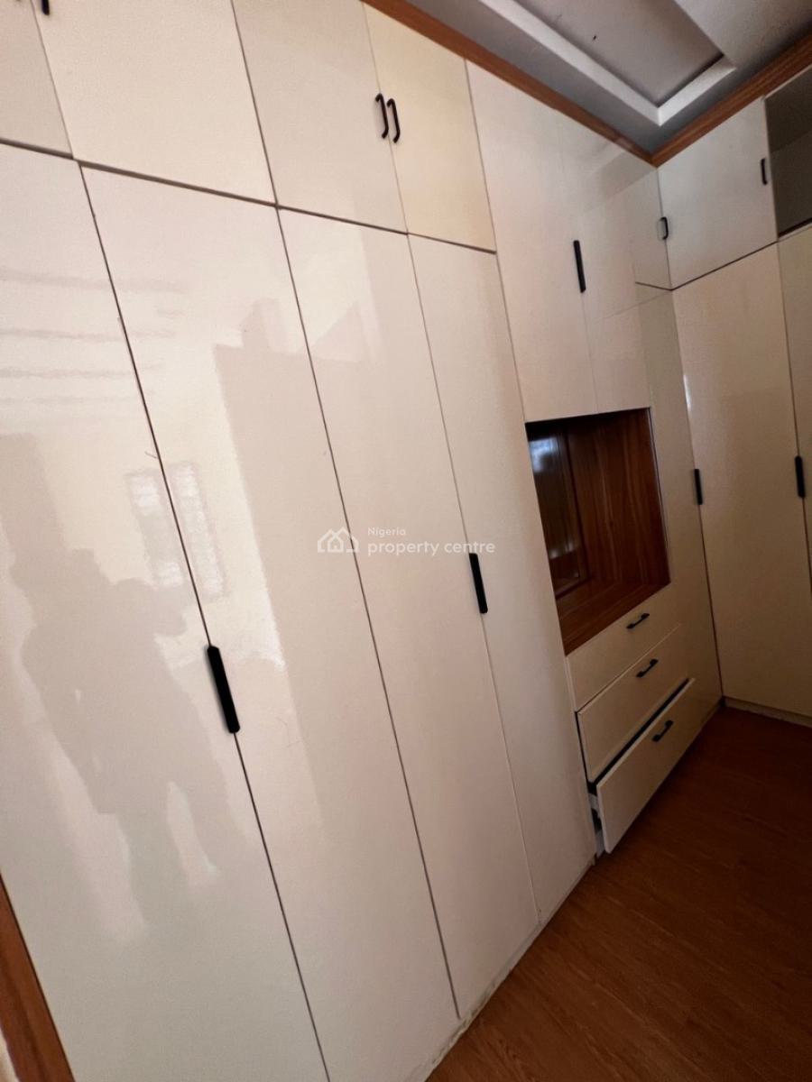 Spacious 4-bedroom Semi-detached Duplex with Bq in a Secure Estate, Ajah, Lagos, Semi-detached Duplex for Rent