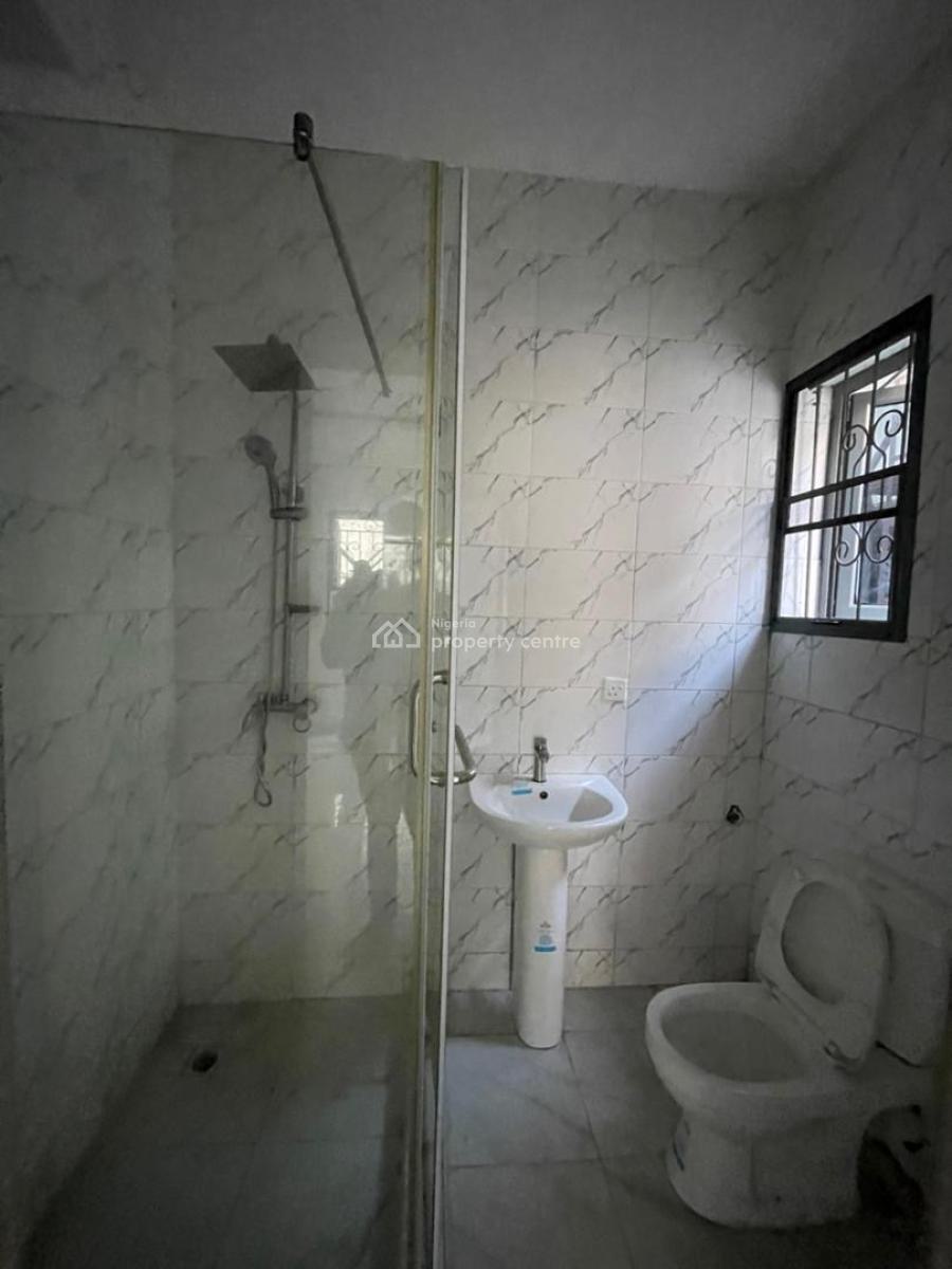 1 Bedroom Apartment, Agungi, Lekki, Lagos, Mini Flat (room and Parlour) for Sale
