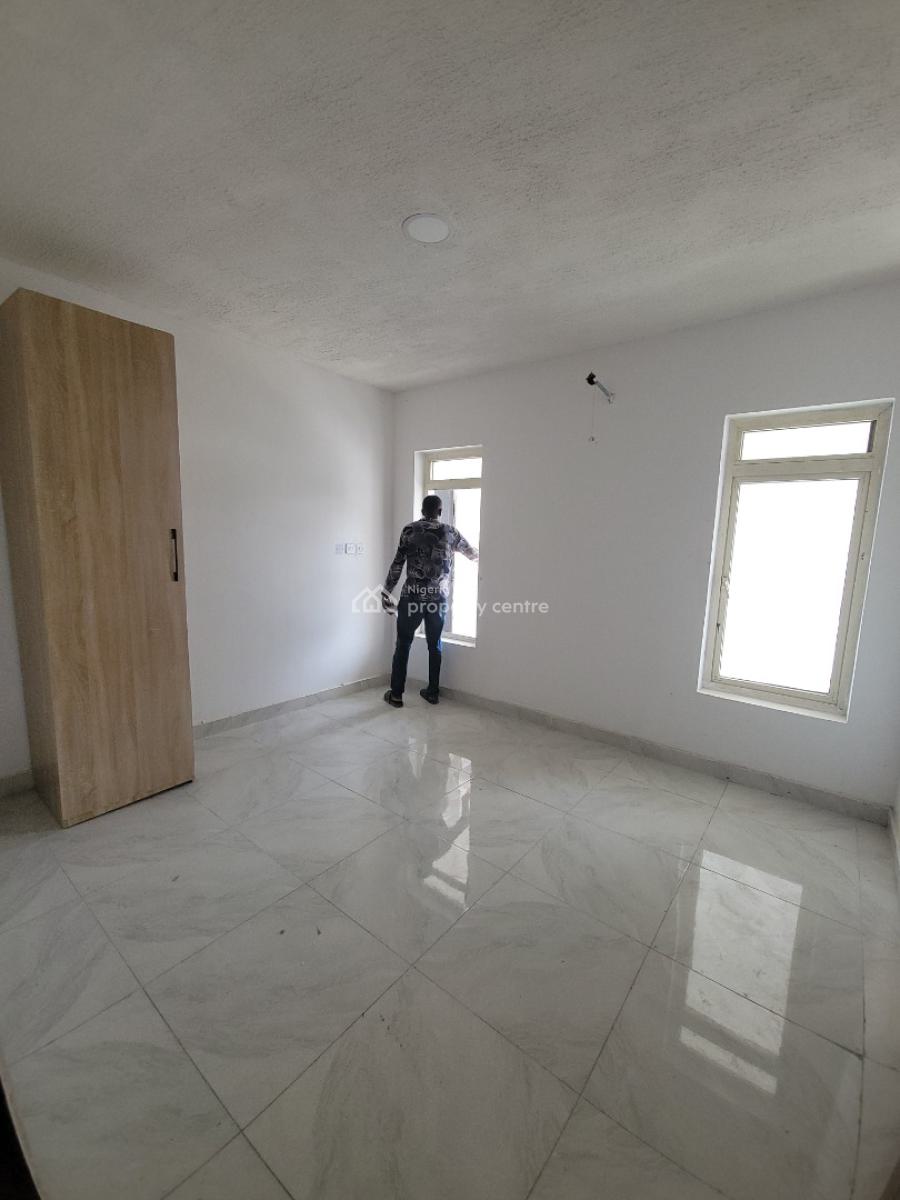 3 Bedroom Maisonette, Lekki Phase 1, Lekki, Lagos, Flat / Apartment for Rent