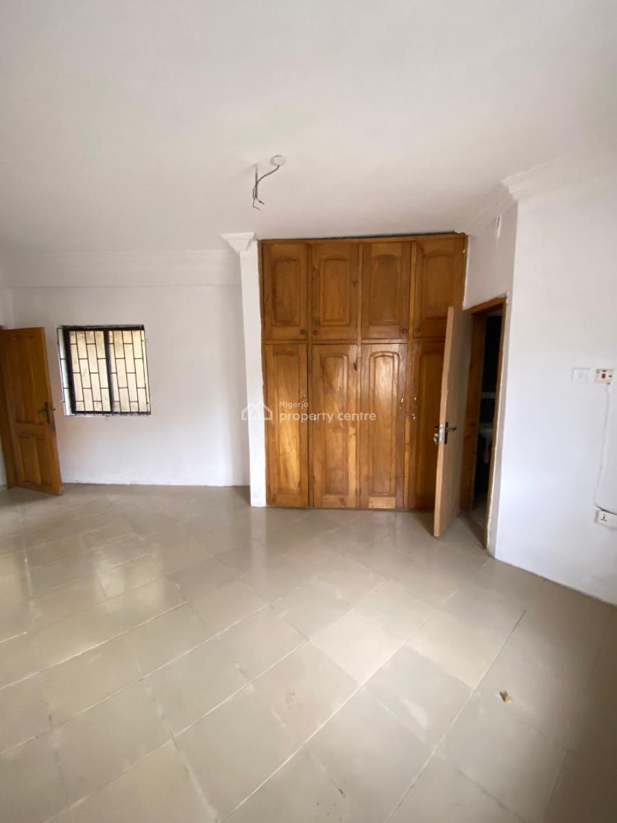 Neat 3 Bedroom Apartment, Thomas Estate, Ajah, Lagos, Flat / Apartment for Rent