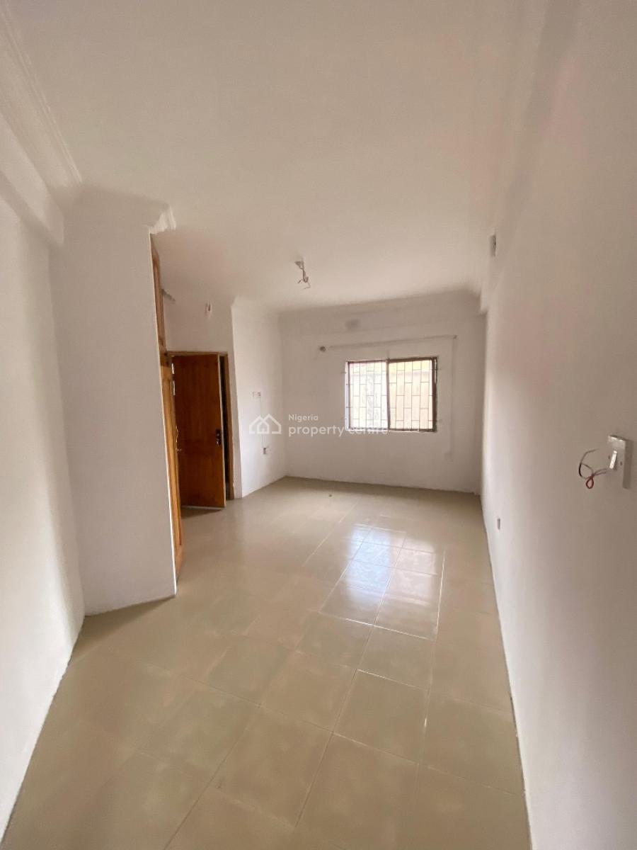 Neat 3 Bedroom Apartment, Thomas Estate, Ajah, Lagos, Flat / Apartment for Rent
