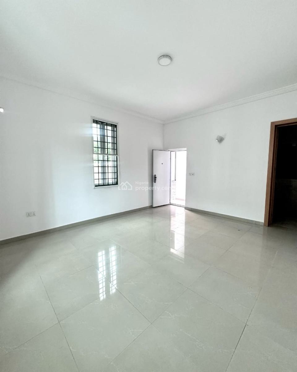 Spacious 1-bedroom Apartment, Agungi, Lekki, Lagos, Flat / Apartment for Sale