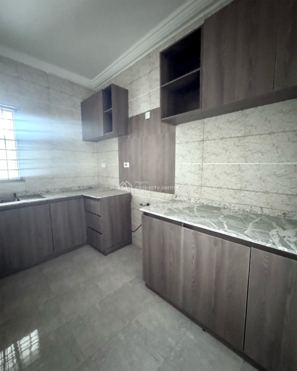Spacious 1-bedroom Apartment, Agungi, Lekki, Lagos, Flat / Apartment for Sale