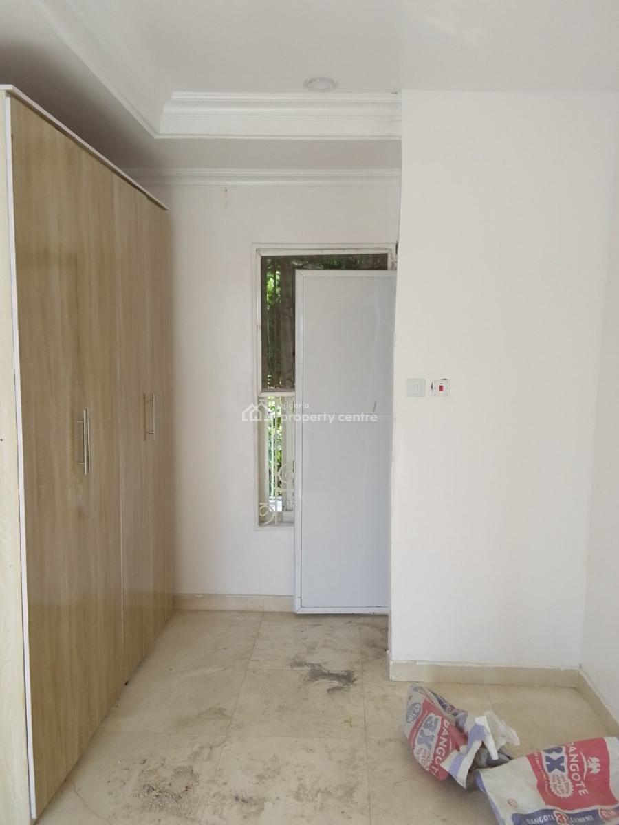 Lovely 3 Bedroom Apartment, Lekki Phase 1, Lekki, Lagos, Flat / Apartment for Rent