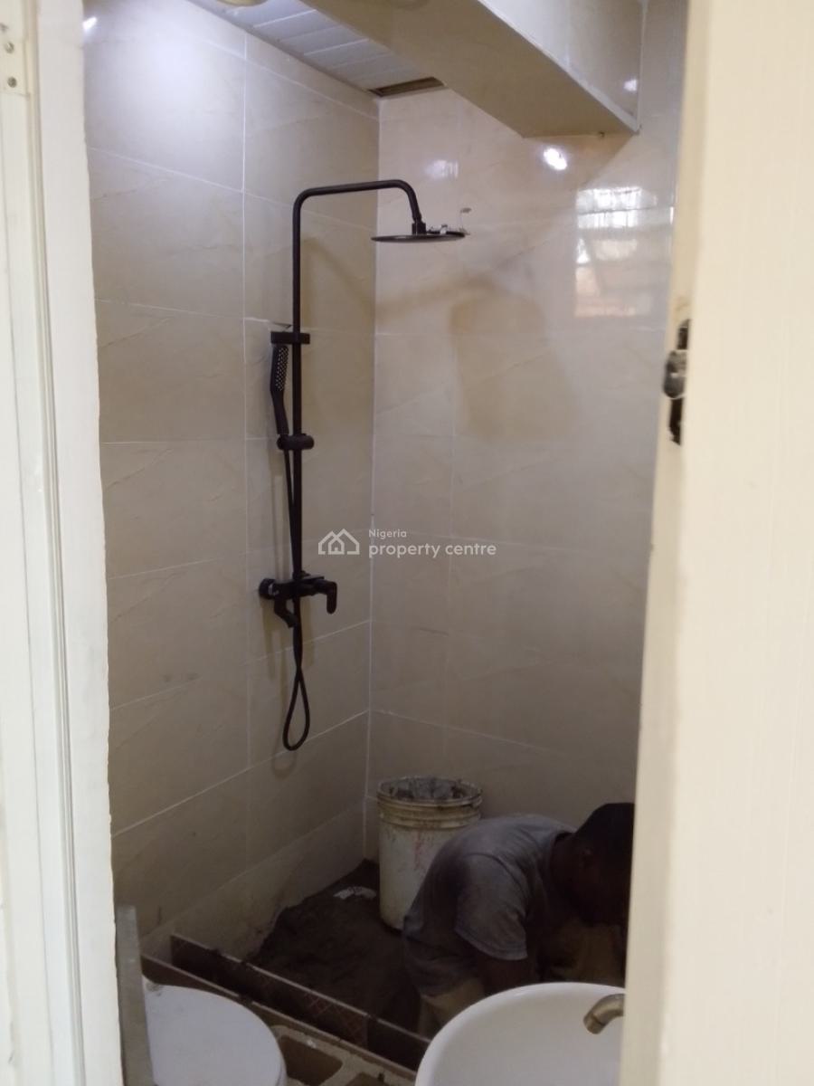 Lovely 3 Bedroom Apartment, Lekki Phase 1, Lekki, Lagos, Flat / Apartment for Rent