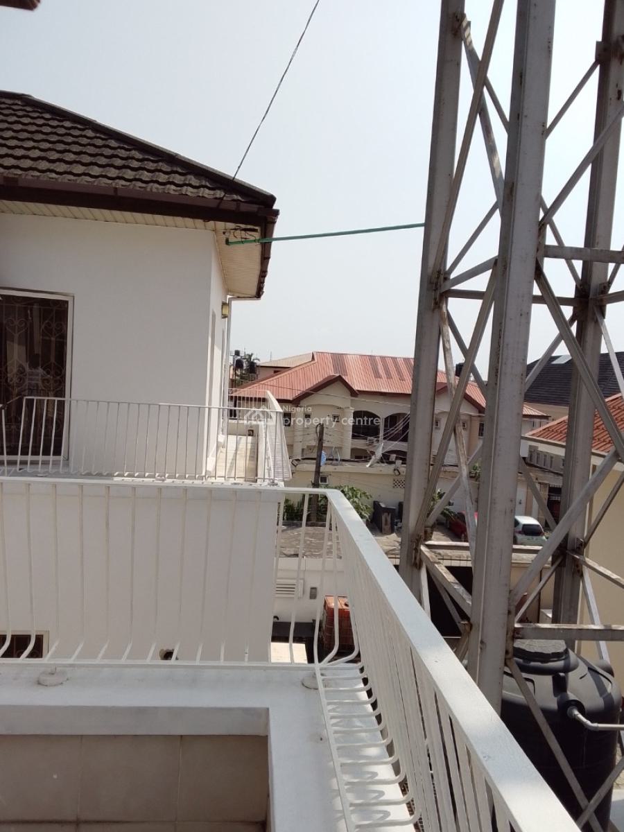 Lovely 3 Bedroom Apartment, Lekki Phase 1, Lekki, Lagos, Flat / Apartment for Rent