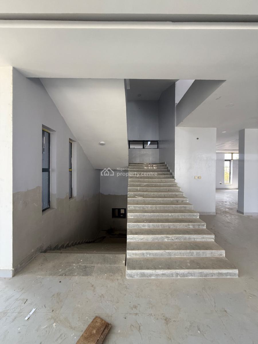 Office Complex, Lugbe District, Abuja, Office Space for Sale