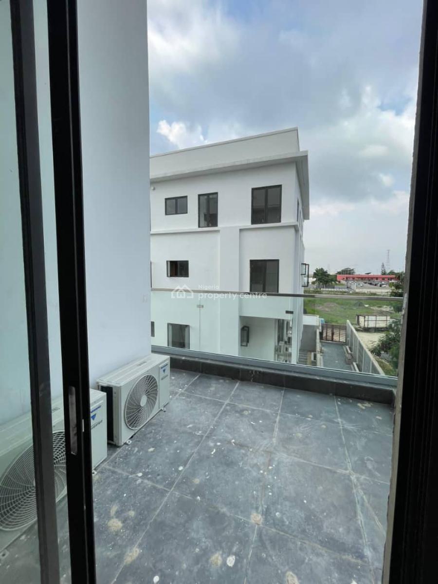 6 Bedroom Detached Duplex Sitting on 550sqm, Banana Estate, Banana Island, Ikoyi, Lagos, Detached Duplex for Sale