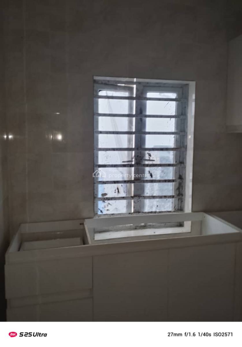 Mini Flat, Atlantic View Estate, New Road Chevron, Lekki, Lagos, Flat / Apartment for Rent