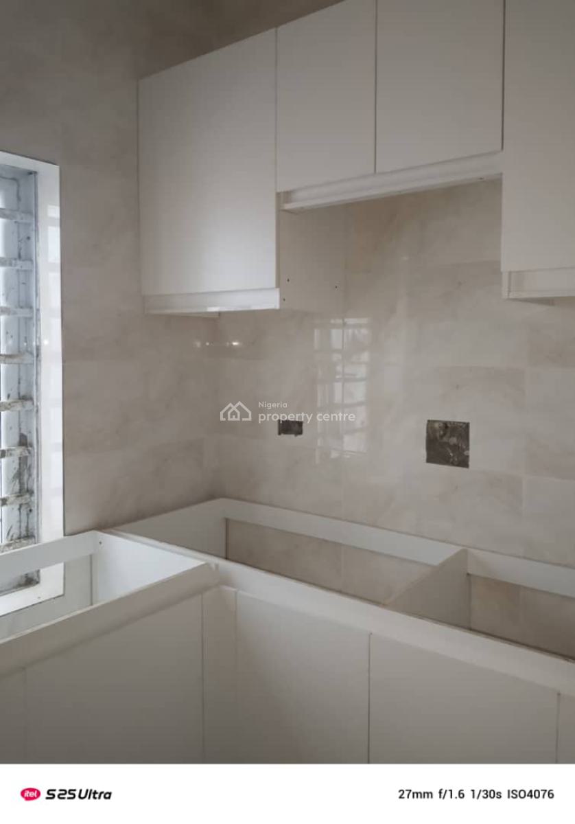 Mini Flat, Atlantic View Estate, New Road Chevron, Lekki, Lagos, Flat / Apartment for Rent