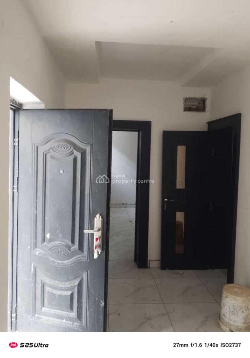 Mini Flat, Atlantic View Estate, New Road Chevron, Lekki, Lagos, Flat / Apartment for Rent