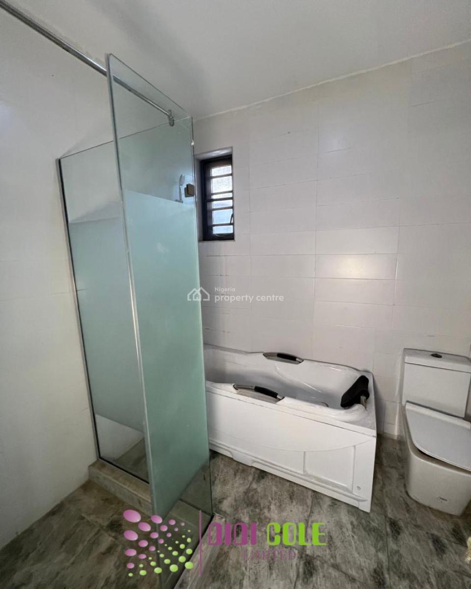 4 Bedroom Terrace Duplex with Bq, Ilasan, Lekki, Lagos, Terraced Duplex for Sale