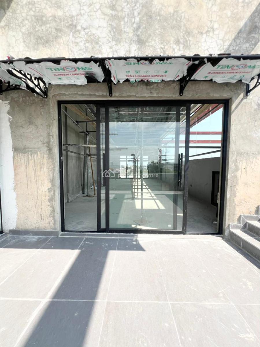 2 Bedroom Apartment with Rooftop, Lekki Phase 1, Lekki, Lagos, Flat / Apartment for Sale