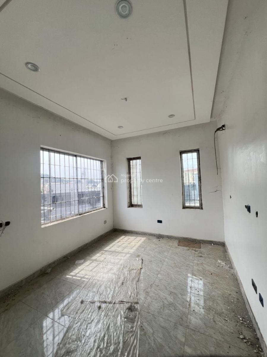 Newly Built and Tastefully Finished 4 Bedroom Terrace Duplex with a Room, Guzape District, Abuja, Terraced Duplex for Rent