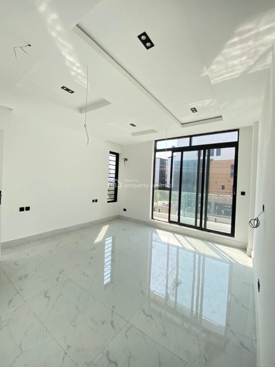 Luxury 2 Bedroom Apartment, Lekki Phase 1, Lekki, Lagos, Flat / Apartment for Rent