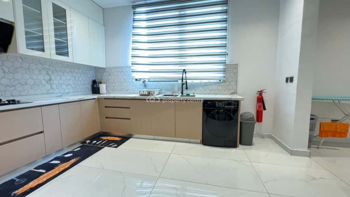 2 Bedroom Maisonette, Lekki Phase 1, Lekki, Lagos, Flat / Apartment Short Let