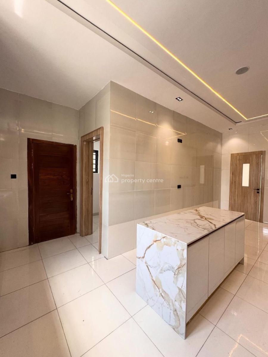 a Well Crafted 5 Bedroom Fully Detached with Swimming Pool , Carport, Vgc, Lekki, Lagos, Detached Duplex for Sale