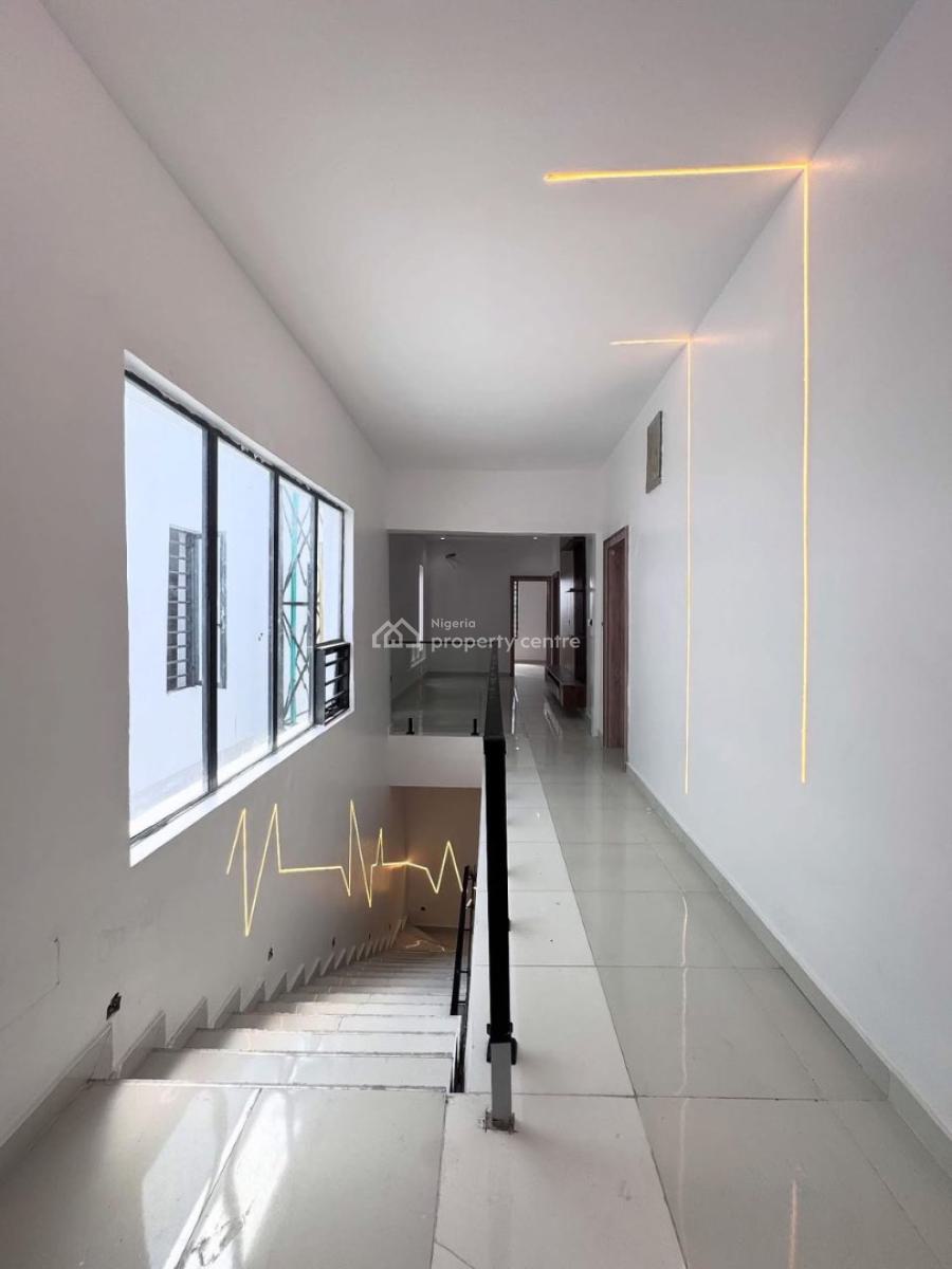a Well Crafted 5 Bedroom Fully Detached with Swimming Pool , Carport, Vgc, Lekki, Lagos, Detached Duplex for Sale