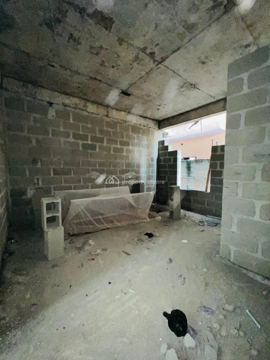 Mini Flat, Akoka, Yaba, Lagos, Mini Flat (room and Parlour) for Sale
