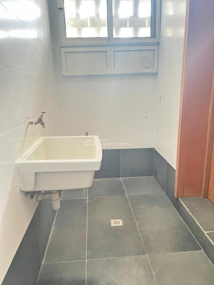 Luxury and Fantastic 4 Bedroom Apartment, Off Mobolaji Johnson, Old Ikoyi, Ikoyi, Lagos, Flat / Apartment for Rent