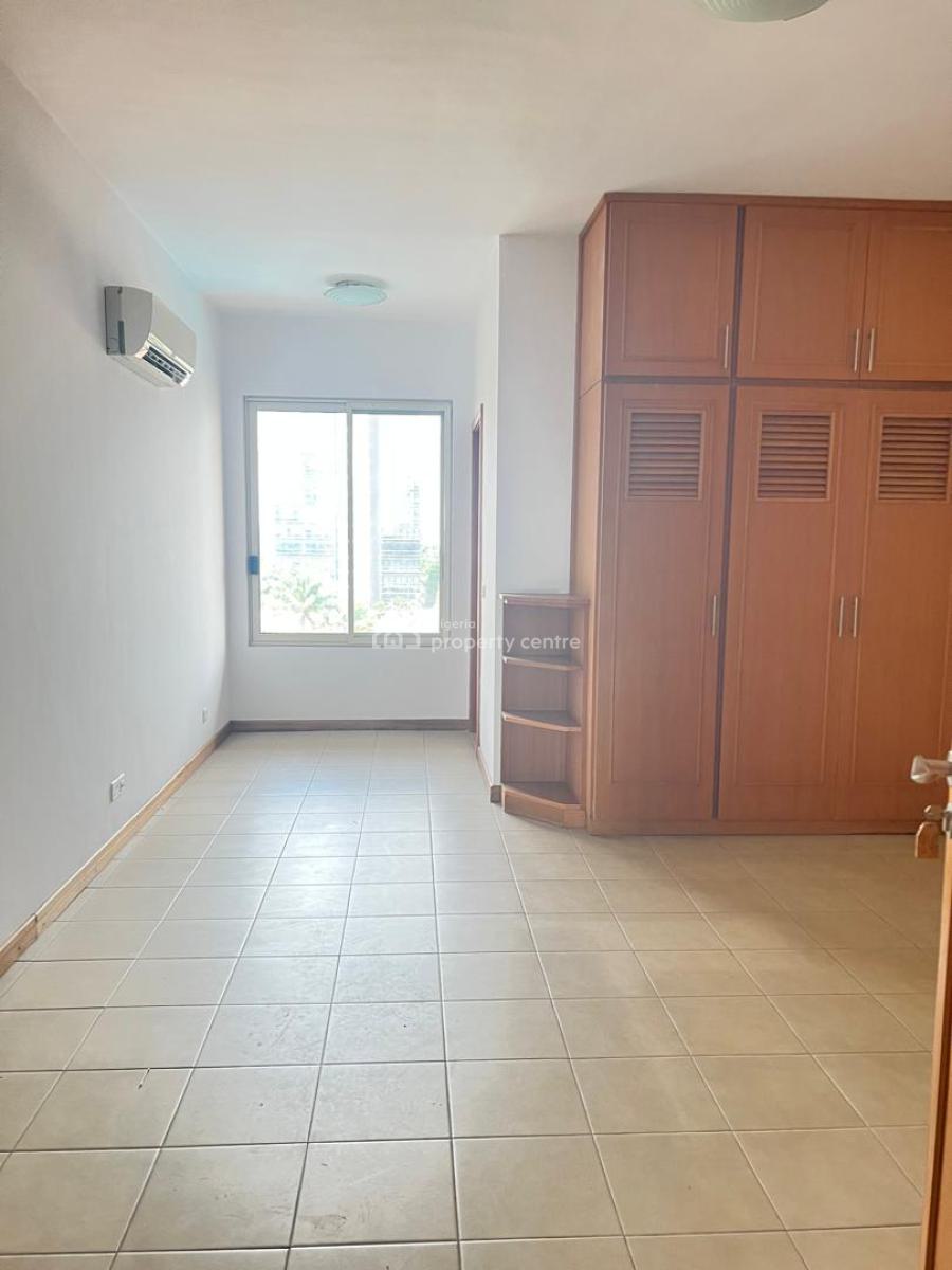 Luxury and Fantastic 4 Bedroom Apartment, Off Mobolaji Johnson, Old Ikoyi, Ikoyi, Lagos, Flat / Apartment for Rent