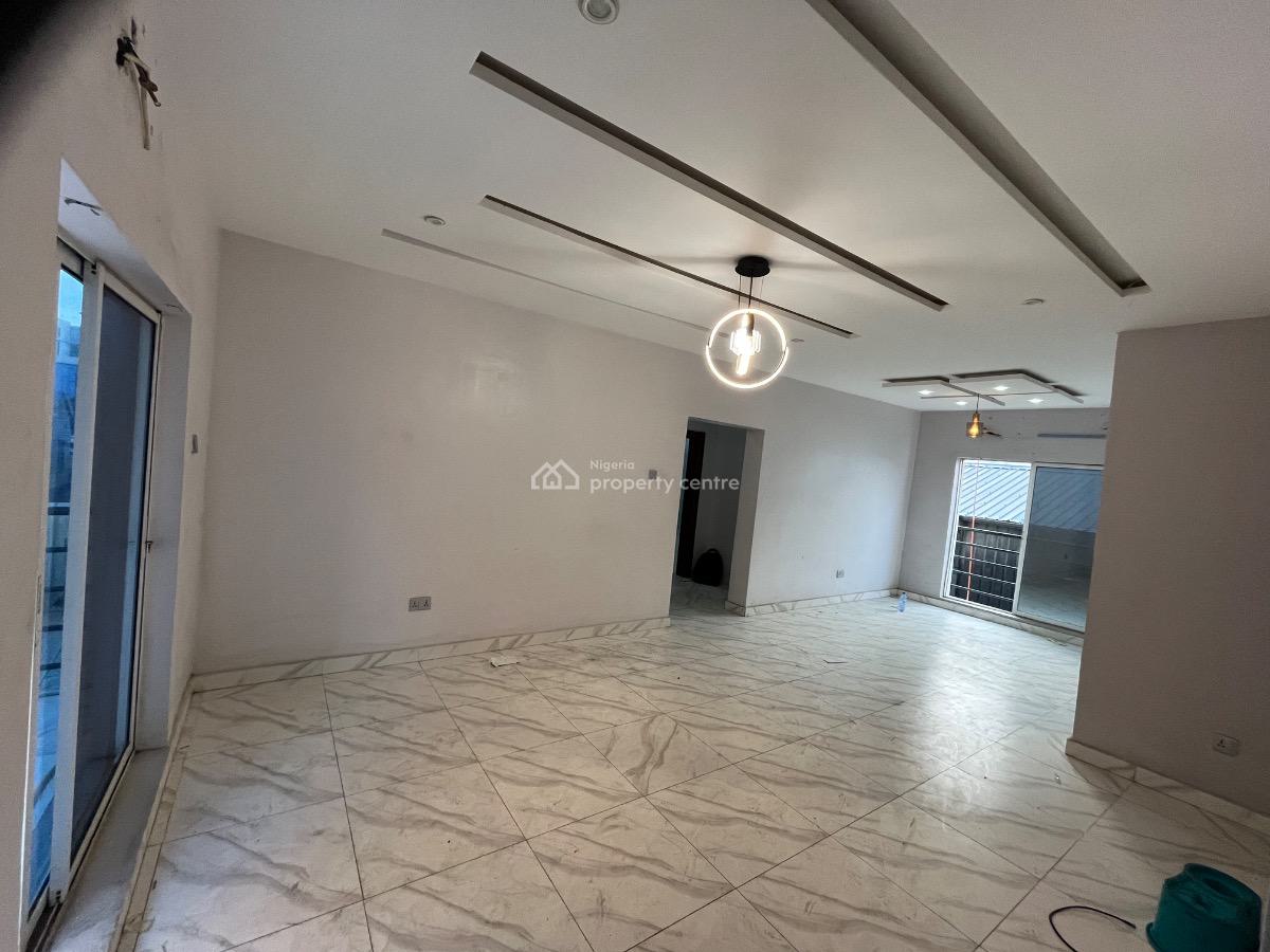 Well Maintained Self Serviced 2 Bedroom Apartment on The First Floor, Lekki Phase 1, Lekki, Lagos, Flat / Apartment for Rent