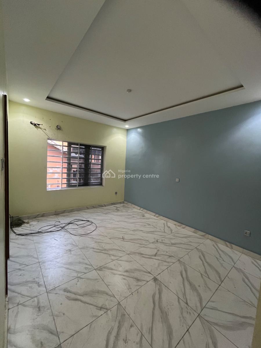 Well Maintained Self Serviced 2 Bedroom Apartment on The First Floor, Lekki Phase 1, Lekki, Lagos, Flat / Apartment for Rent