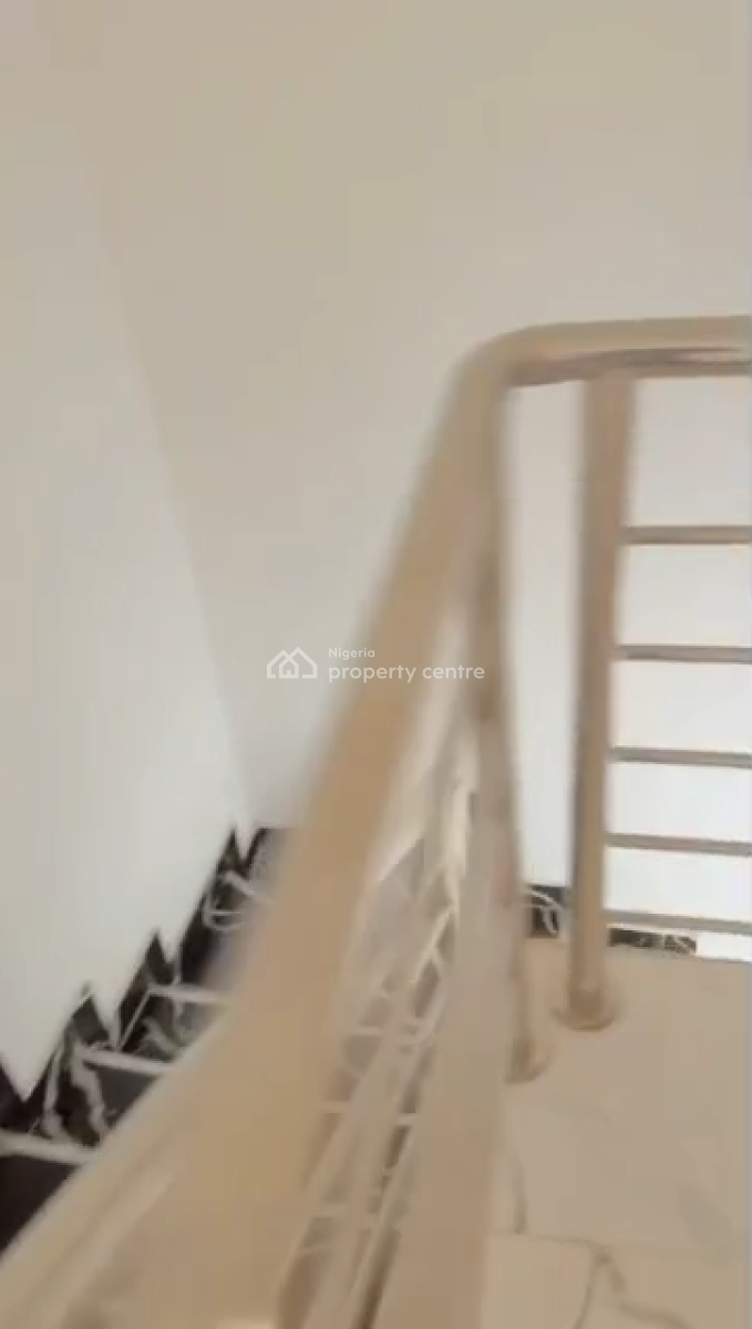 Well  Maintained 4 Bedroom Terrace Duplex, Ikota, Lekki, Lagos, Terraced Duplex for Sale