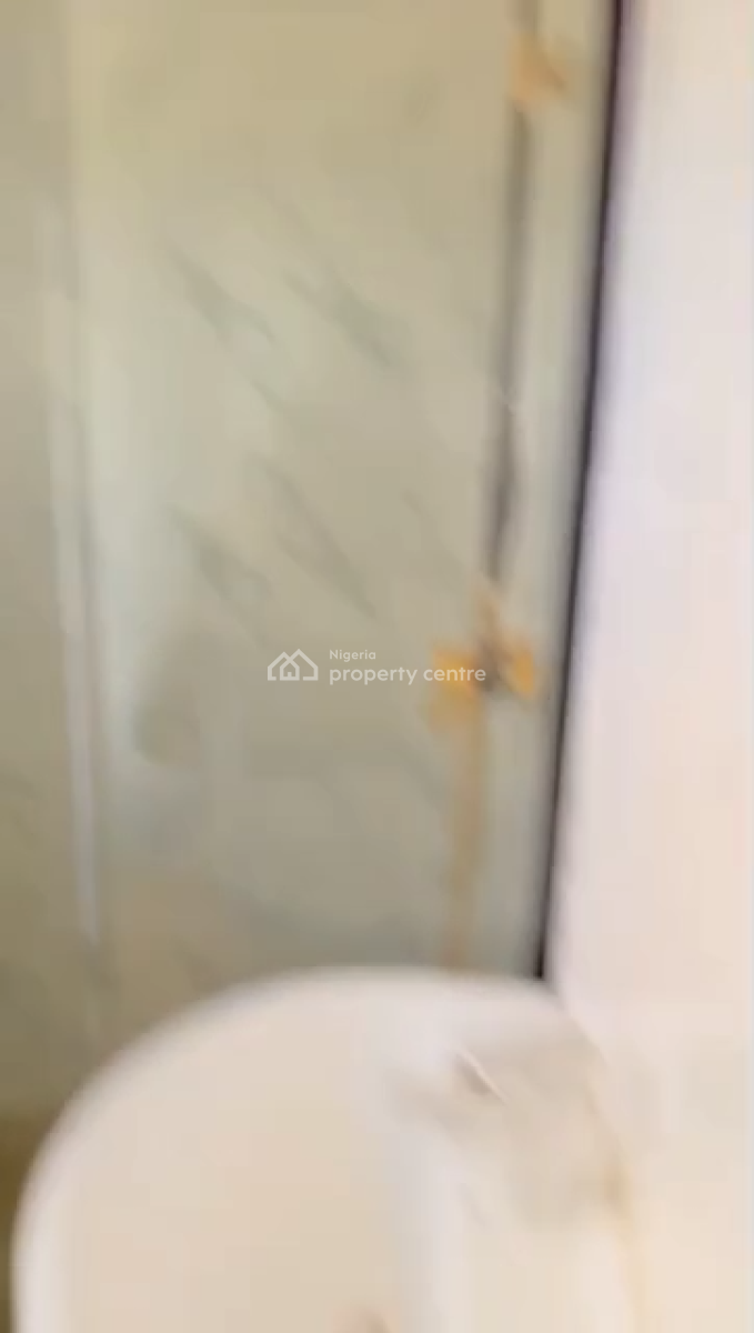 Well  Maintained 4 Bedroom Terrace Duplex, Ikota, Lekki, Lagos, Terraced Duplex for Sale