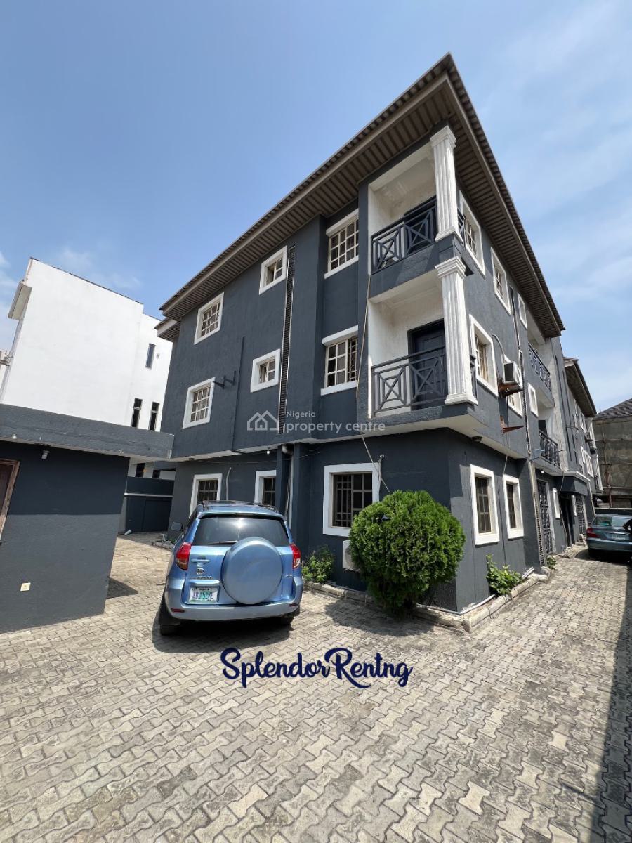 Spacious 3 Bedroom Apartment, Idado, Idado, Lekki, Lagos, Flat / Apartment for Rent