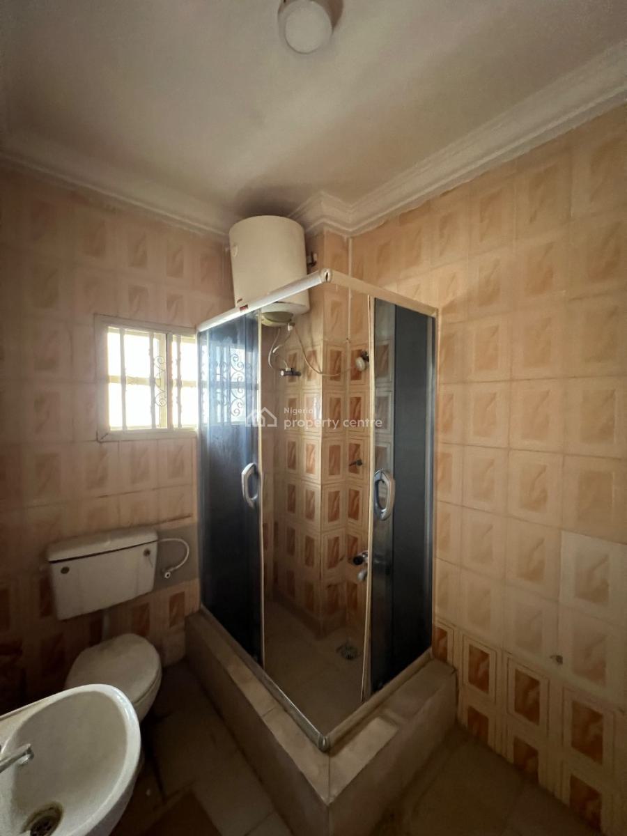 Spacious 3 Bedroom Apartment, Idado, Idado, Lekki, Lagos, Flat / Apartment for Rent