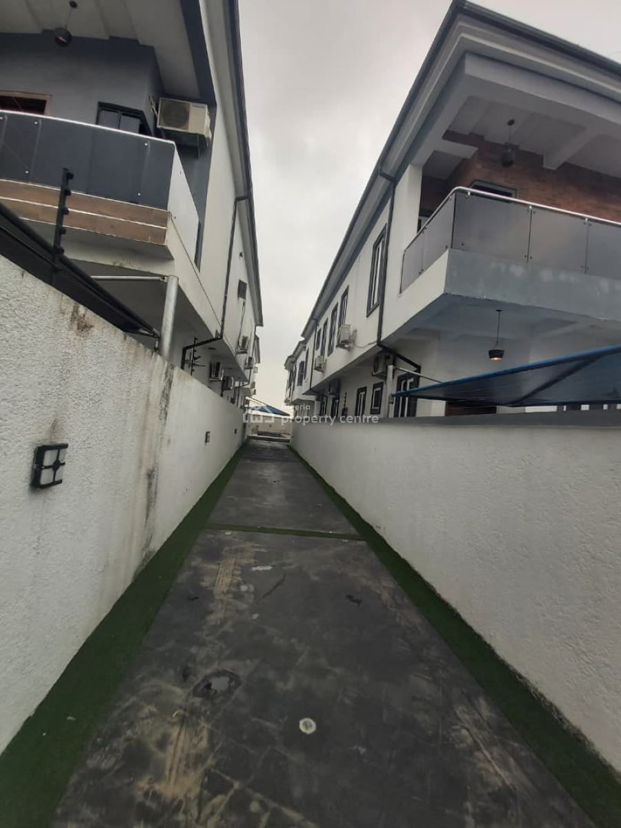 Exquisite 5 Bedroom Detached Duplex with Bq Pool, Chevron, Lekki Phase 2, Lekki, Lagos, Detached Duplex for Sale