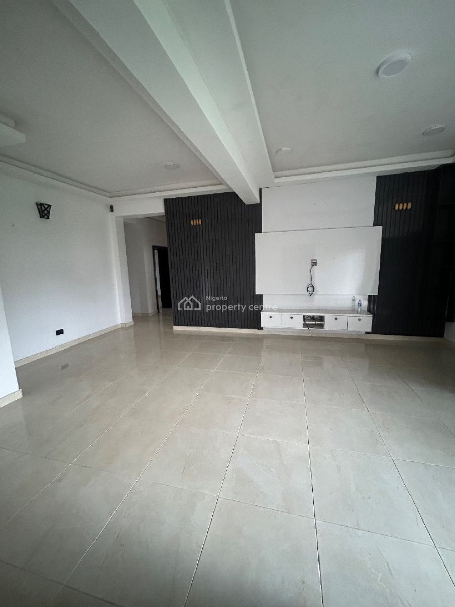 Well Maintained and Spacious 3bedroom Apartment with Bq, 2nd Toll Gate, Lekki, Lagos, Flat / Apartment for Rent