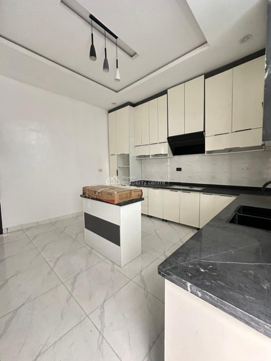 Spacious 4 Bedroom Semidetached  Duplex  with Bq., Orchid, Lekki, Lagos, Semi-detached Duplex for Sale