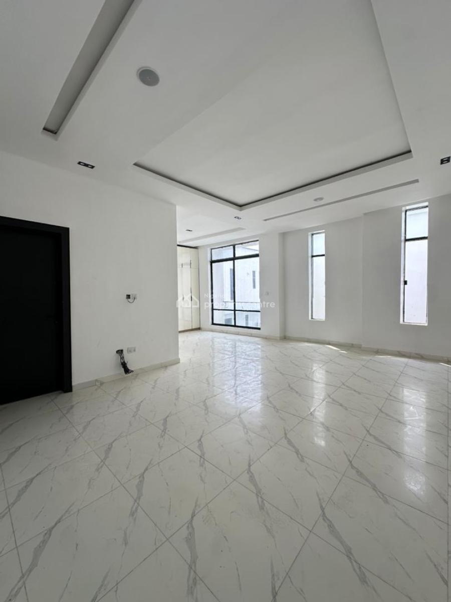 Spacious 4 Bedroom Semidetached  Duplex  with Bq., Orchid, Lekki, Lagos, Semi-detached Duplex for Sale