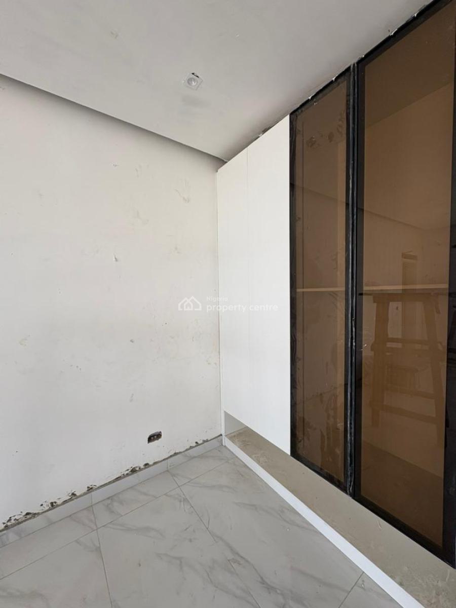 Lekki Phase 1, Lagos Greatest! 1-bedroom Apartment, Lekki Phase 1, Lekki, Lagos, Flat / Apartment for Sale