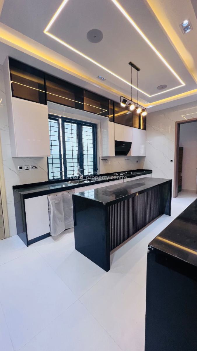 5 Bedroom Duplex, Off Freedom Way, Lekki Phase 1, Lekki, Lagos, Detached Duplex for Sale