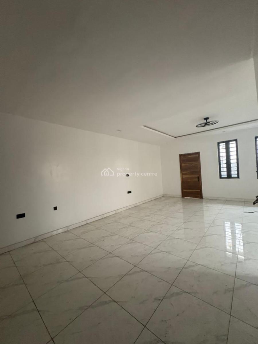 Exquisite Living! 5-bedroom Semi-detached with Wardrobe, Lekki Phase 1, Lekki, Lagos, Semi-detached Duplex for Sale