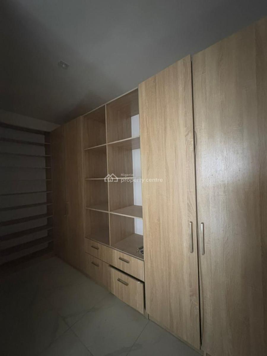 Exquisite Living! 5-bedroom Semi-detached with Wardrobe, Lekki Phase 1, Lekki, Lagos, Semi-detached Duplex for Sale