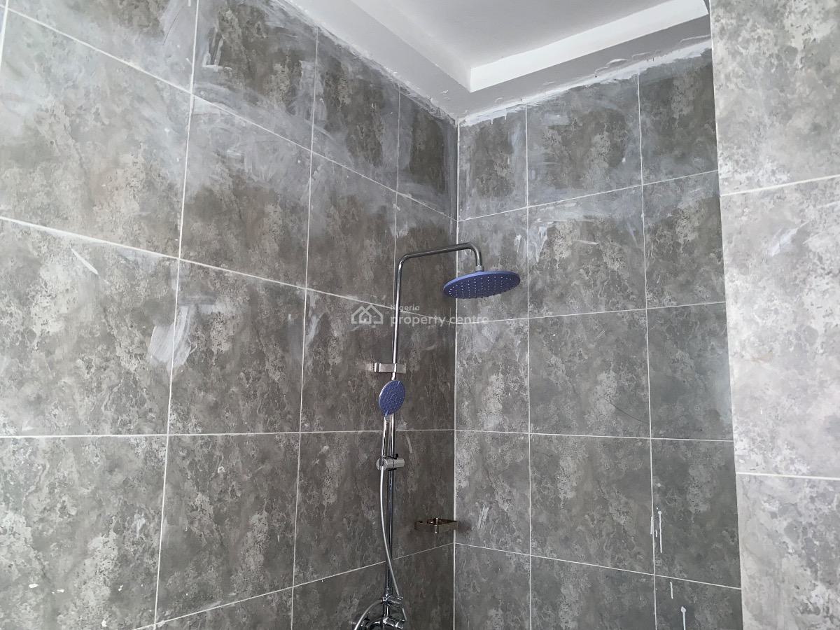 2 Bedroom Apartment, in a Secure Estate, Gwarinpa, Abuja, Flat / Apartment for Rent