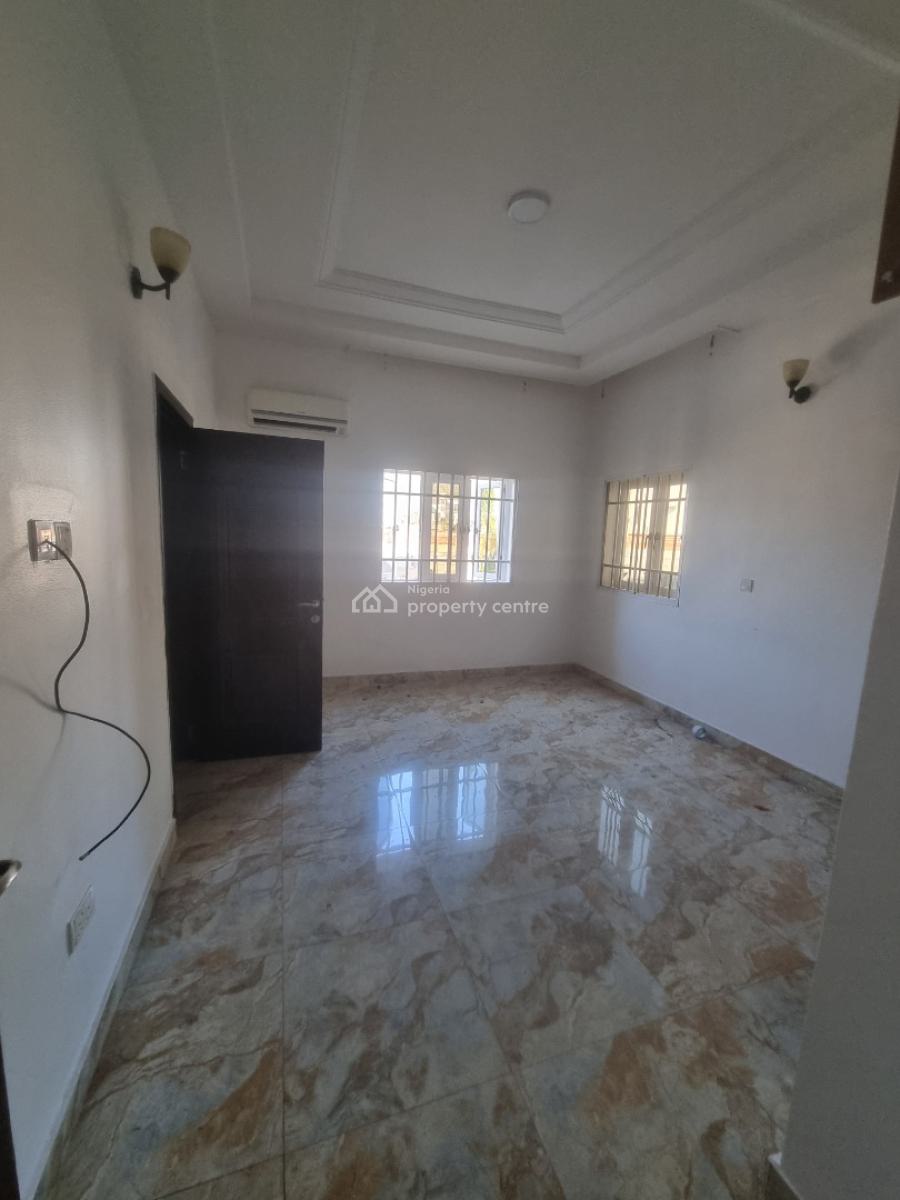 Serviced 3-bedroom Apartment Available, Life Camp, Abuja, Flat / Apartment for Rent