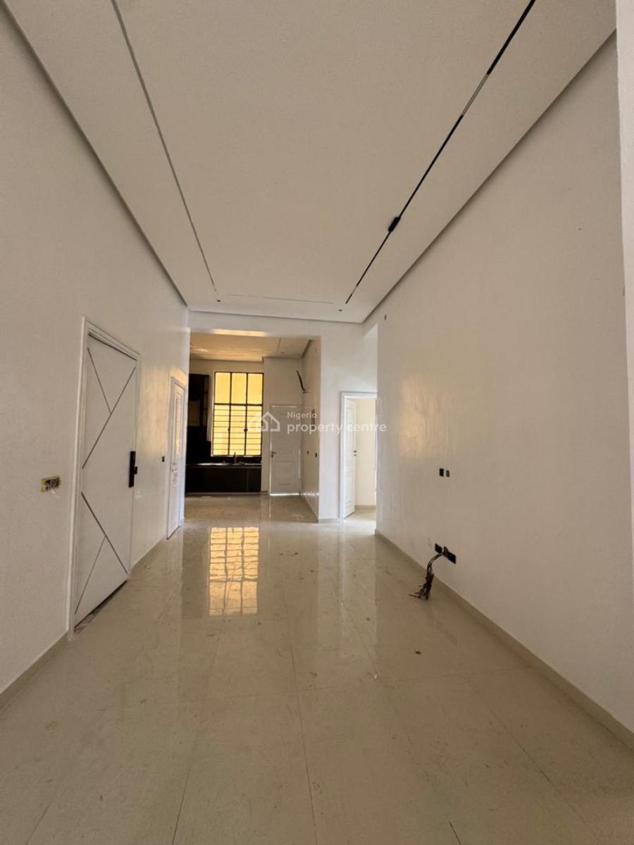 Aesthetically Pleasing 3 Bedroom Apartment  with Swimming Pool, Lift, Secured Neighborhood in Lekki Phase 1, Lekki Phase 1, Lekki, Lagos, Block of Flats for Sale