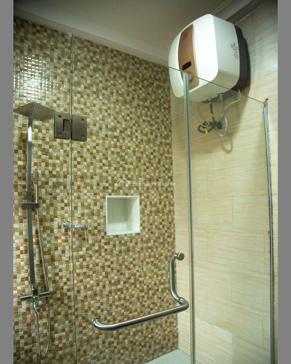 Spacious Mini One Bedroom Apartment, Lekki Phase 1, Lekki, Lagos, Mini Flat (room and Parlour) Short Let