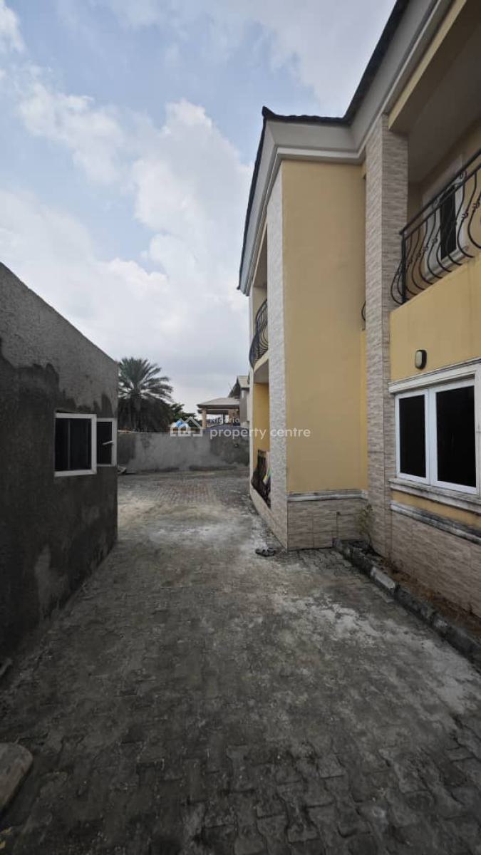 Spacious 4 Bedroom Detached Duplex with a Room Bq, Lekki Phase 1, Lekki, Lagos, Detached Duplex for Rent