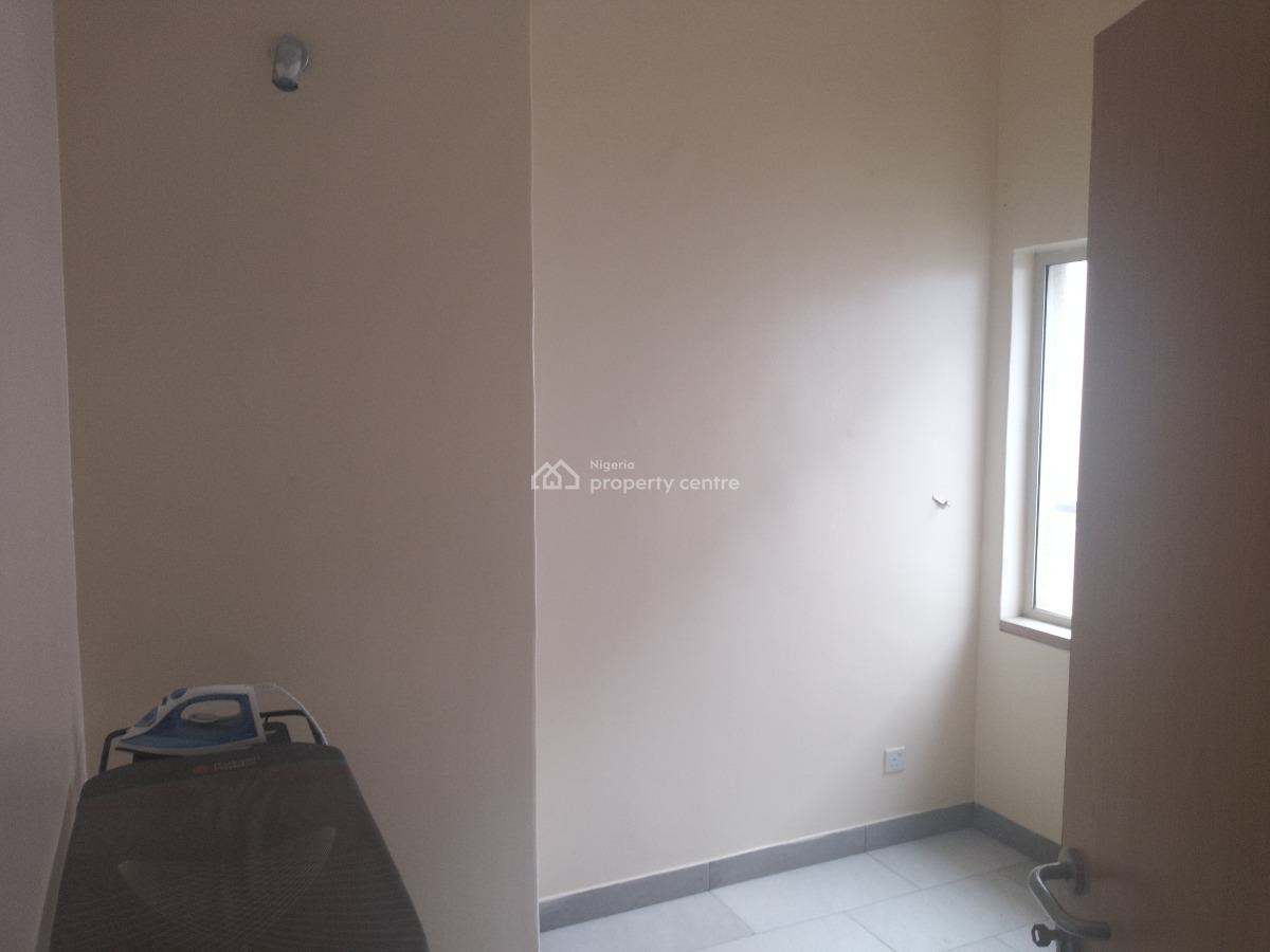 Tastfully Finished 3bedroom Apartment with Bq, Gra Ikeja Lagos, Ikeja, Lagos, Flat / Apartment for Rent