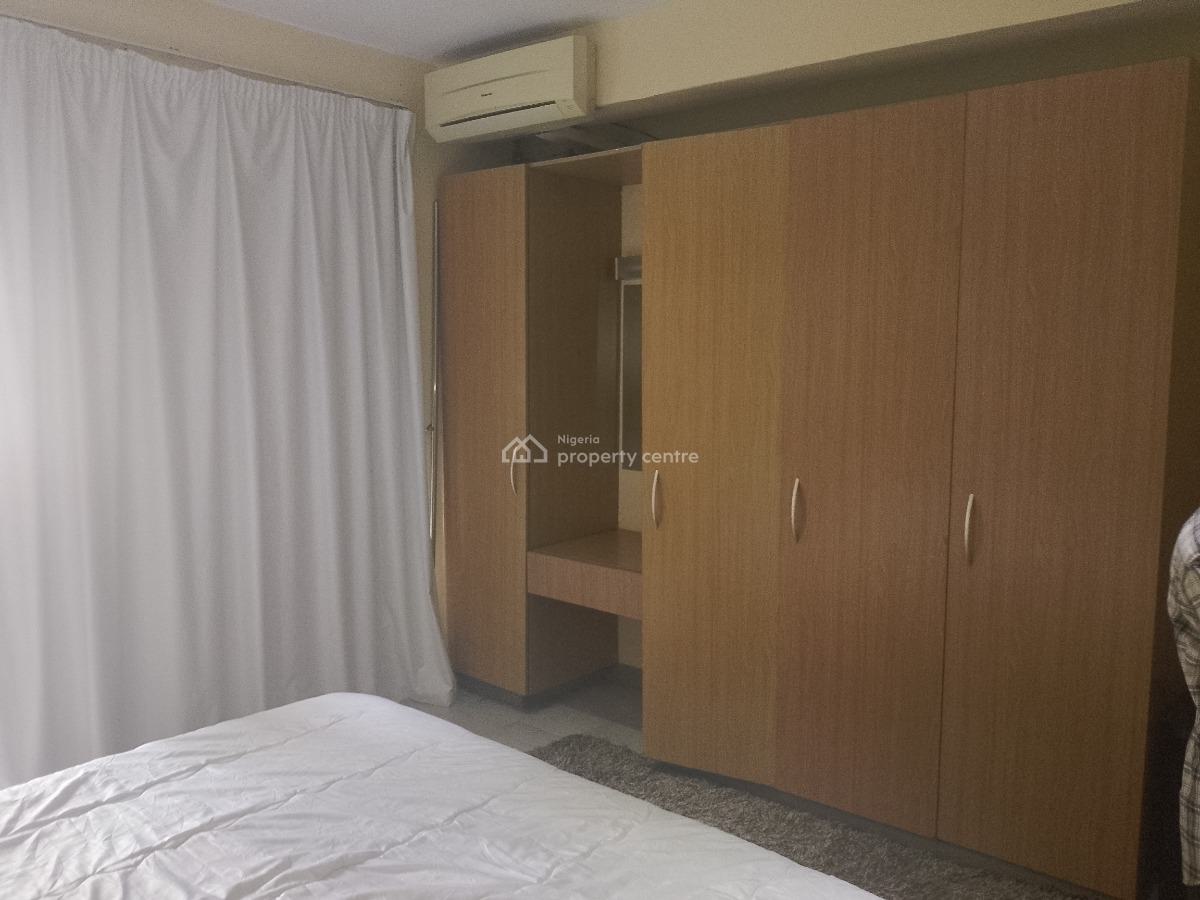 Tastfully Finished 3bedroom Apartment with Bq, Gra Ikeja Lagos, Ikeja, Lagos, Flat / Apartment for Rent