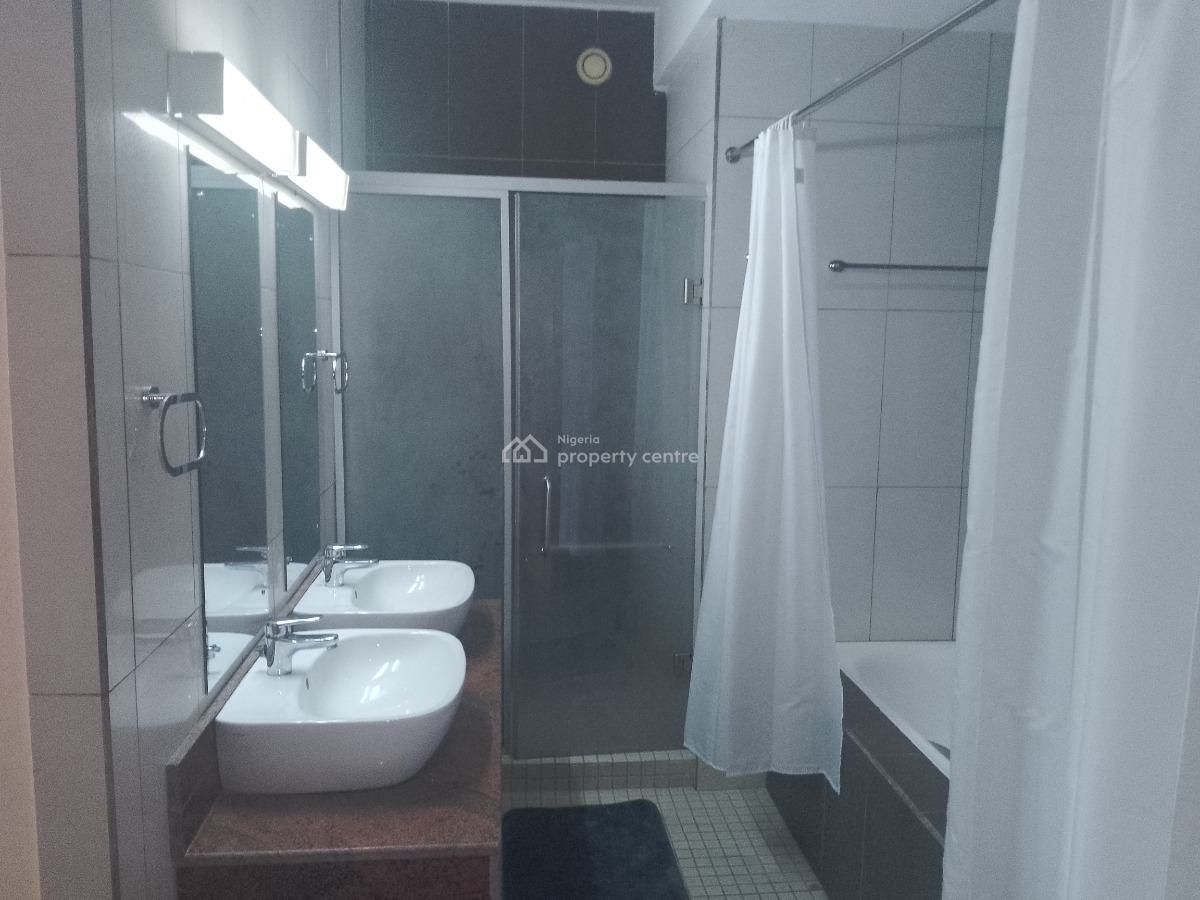 Tastfully Finished 3bedroom Apartment with Bq, Gra Ikeja Lagos, Ikeja, Lagos, Flat / Apartment for Rent